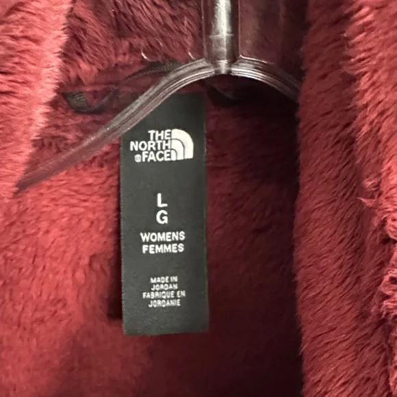 Women’s The Northface Osito Jacket - Picture 2 of 8